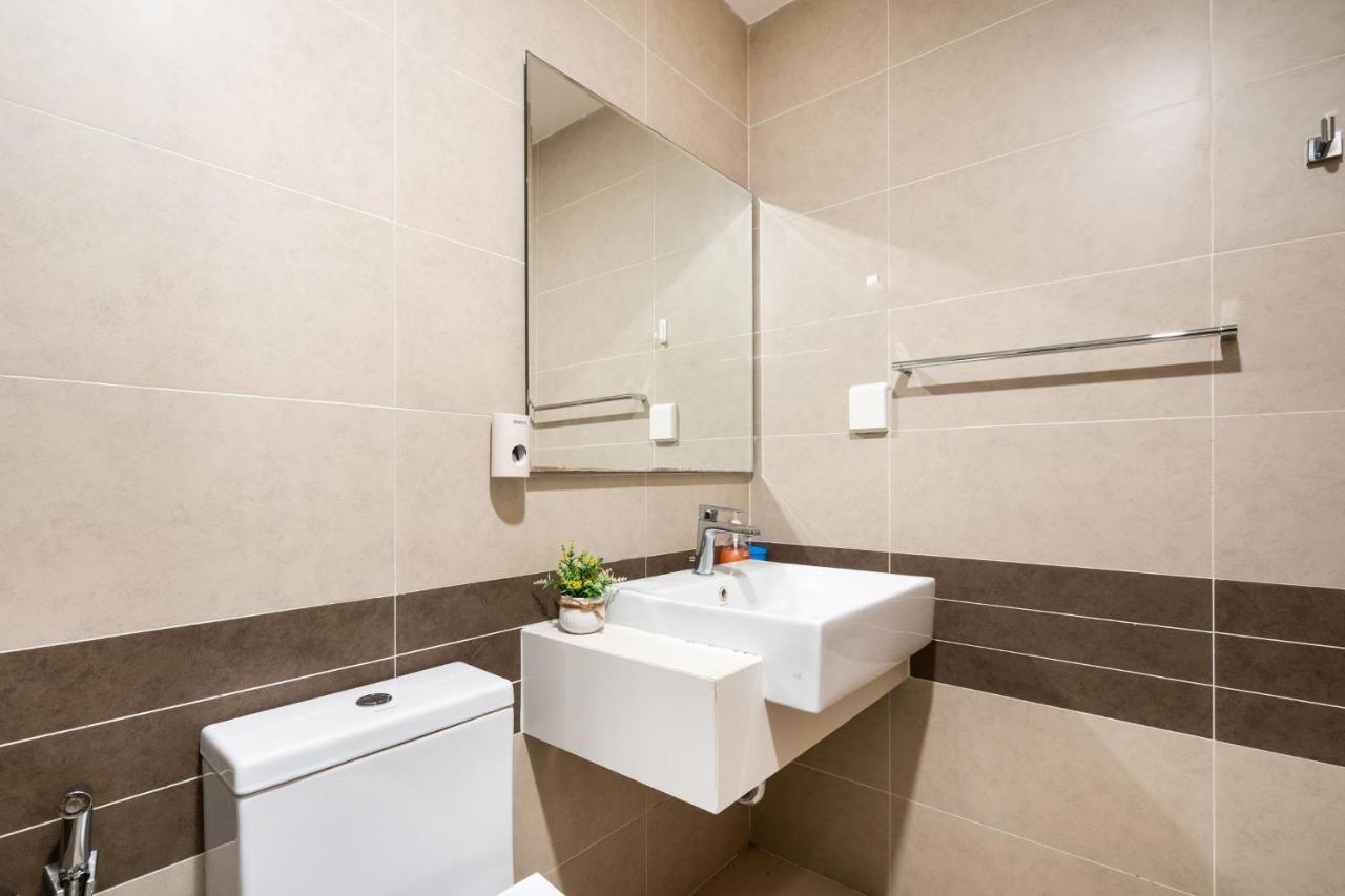 Harry'Home-River Gate- Swimming Pool- Free Pickup 5 Night Or More Ho Chi Minh City Bagian luar foto