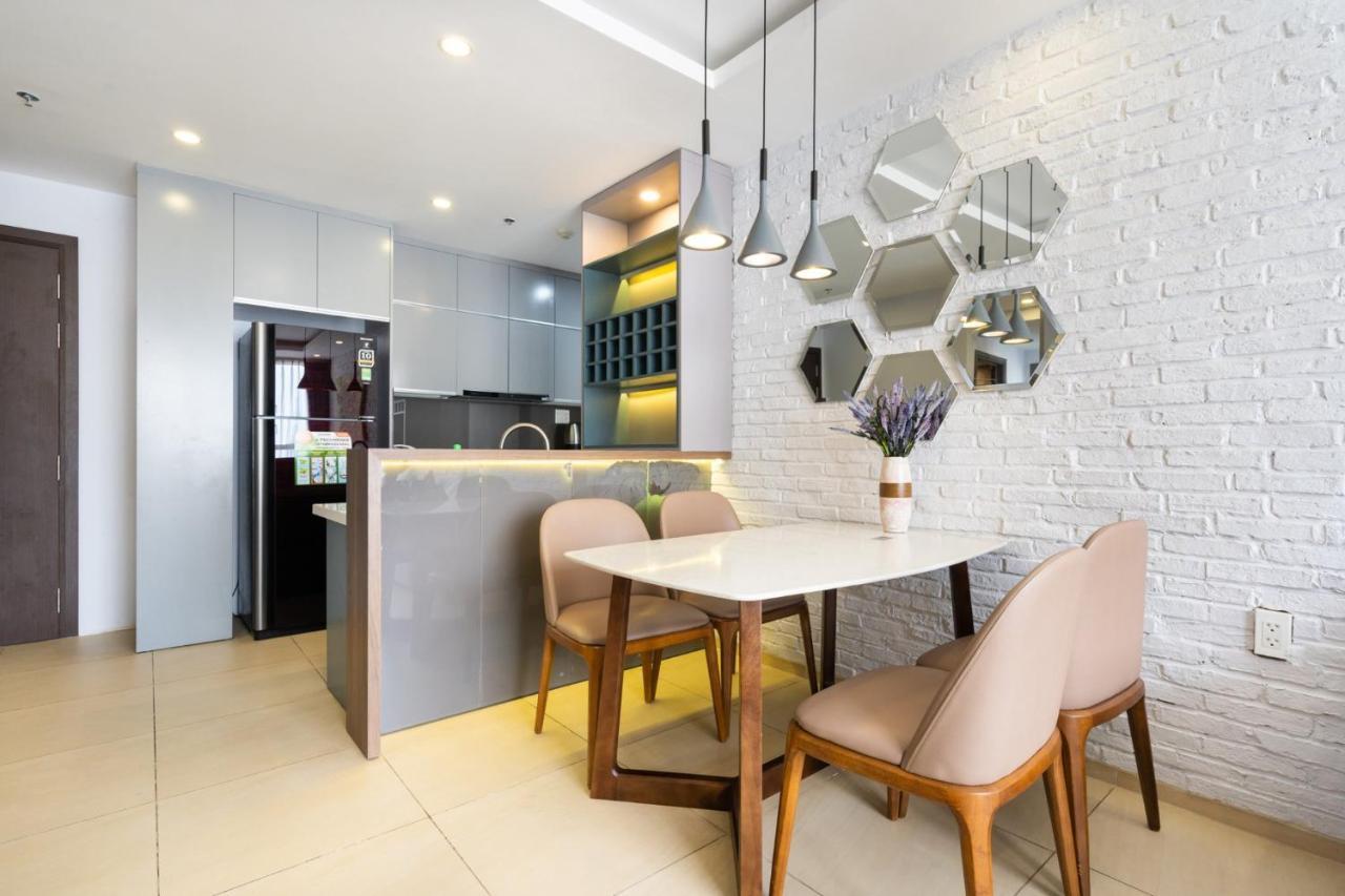 Harry'Home-River Gate- Swimming Pool- Free Pickup 5 Night Or More Ho Chi Minh City Bagian luar foto